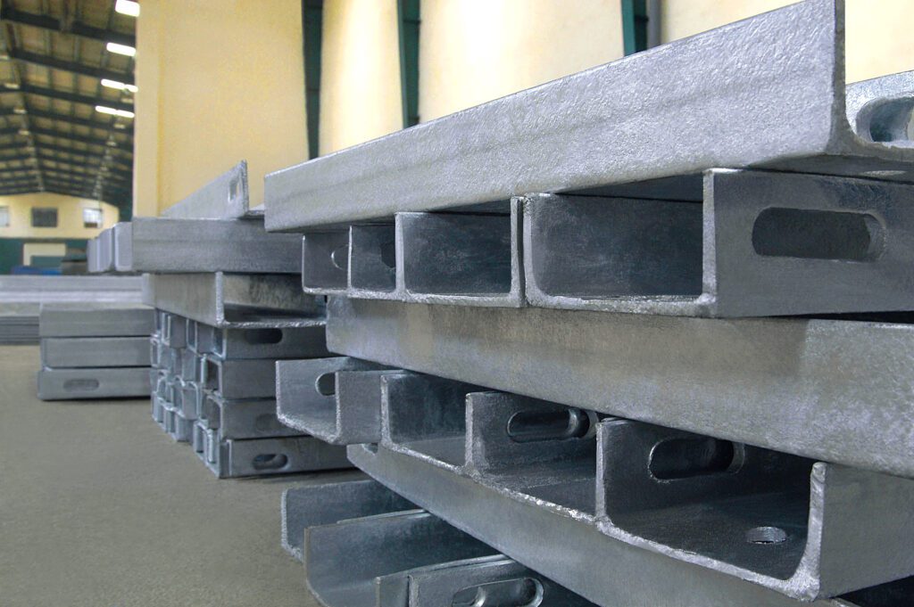 یراقالات فلزی شبکه توزیع برق